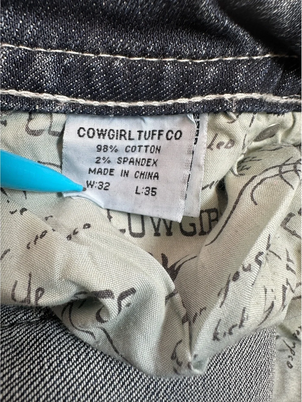 Women’s Sz 32 Cowgirl Tuff Co Jeans Bling Whiskering Bootcut Contrast Stitch